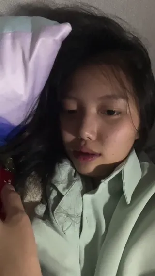 언럭키 김유정 담타 자위녀 - 한국야동 실시간 국산야동