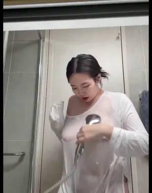 아무대서나 거대한 젖탱이 훌렁 까버리는 조이 팬트리 모음