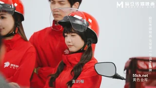 사이 좋게 나눠먹는 섹녀들