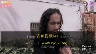 격렬한 뒤치기에 뻑가는 거유녀