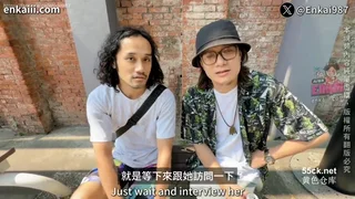 화끈하게 쓰리썸 즐기는 섹녀