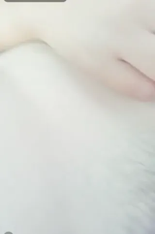 동북 형님은 24세 실연 여동료를 데리고 들낚시 기분 전환 여동생이 술에 취해 차 안에서 쉬고 형님은 어쩔 …