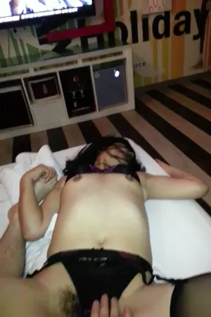 얼공 능욕당하는 어린이집 미시아줌마 - 실시간 국산야동 국산야동