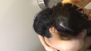 공공장소 화장실에서 뭐하십니까