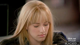 수업하다 말고 떡치는 여학생